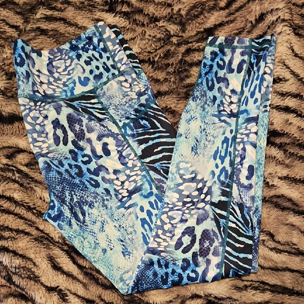 Constantly Varied Gear Blue and White Patterned Leggings